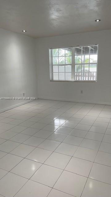 Building Photo - 11630 SW 123rd Ave