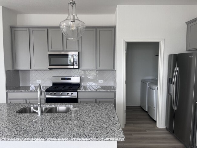 Building Photo - 8519 Sommery Ln