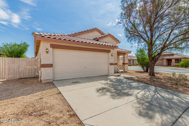 Building Photo - 4803 N 92nd Ln