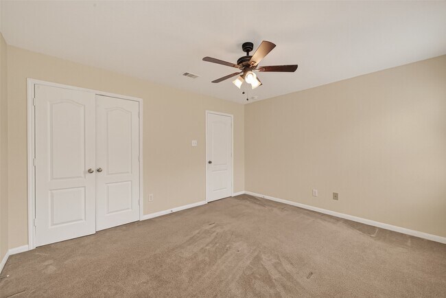 Building Photo - 24410 N Tide Bay Cir