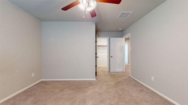 Building Photo - 24702 Crimson Pine Dr