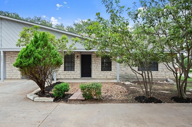 Building Photo - 3801 Foust Trail