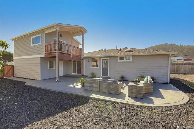 Building Photo - 504 Arguello Blvd