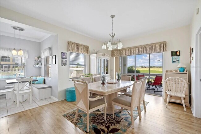 Building Photo - Immaculate Turn Key Furnished 2-Bed Condo in a very central location in North Port!"