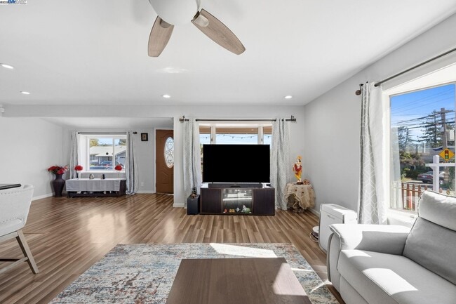 Building Photo - 19695 Bernal St