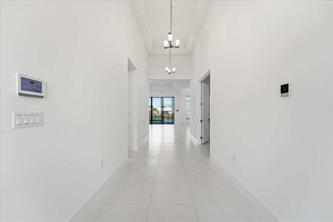 Building Photo - 9971 Migration Pt