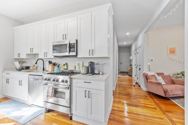 Building Photo - 193 Brookside Pkwy