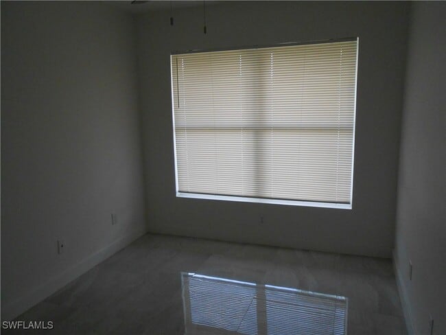 Building Photo - 355 Justice Ave