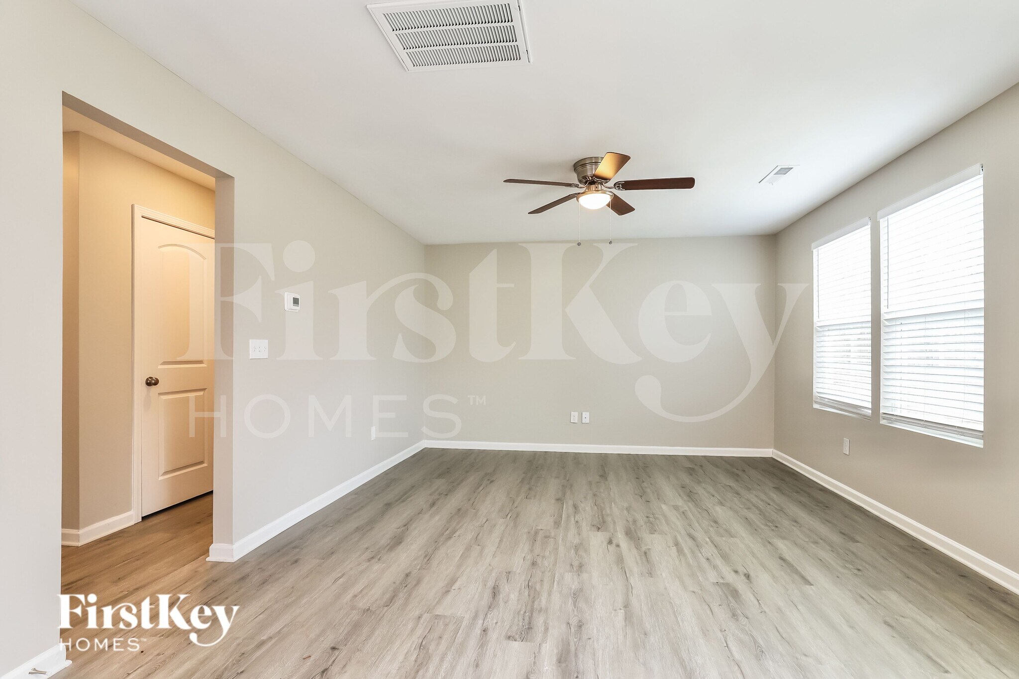 Building Photo - 217 Focus Ln