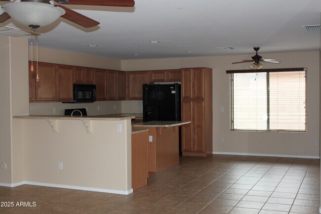 Building Photo - 33082 N Cat Hills Ave