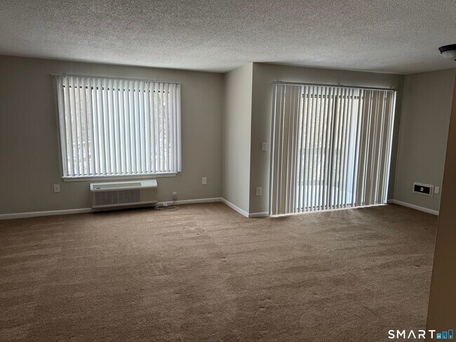 Building Photo - 175 Mill Pond Rd