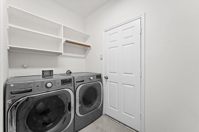 Building Photo - 21231 Rush Hollow Ct