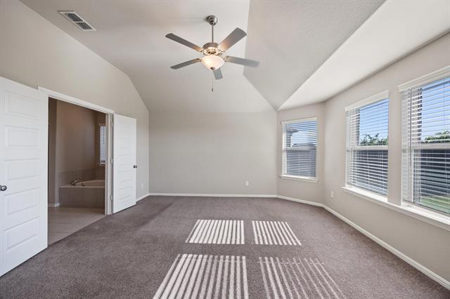 Building Photo - 4805 Cleves Ave