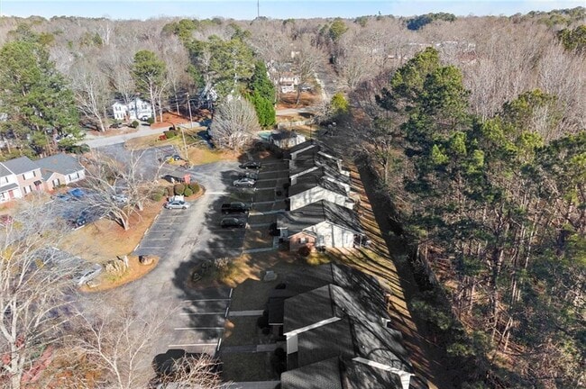 Building Photo - 5058 Jonesboro Rd