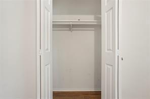 Building Photo - 501 Elm Ct