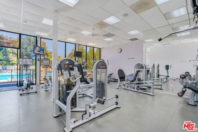 Building Photo - 2160 Century Park E