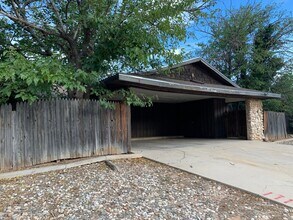 Building Photo - For Lease - 2740 Pagewood - Odessa, TX
