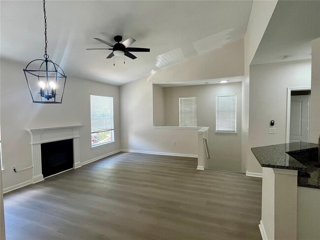 Building Photo - 18105 Villa Creek Dr
