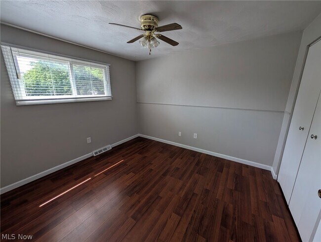 Building Photo - 2581 Shakespeare Ln