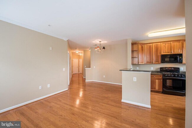 Building Photo - 3830 Lightfoot St
