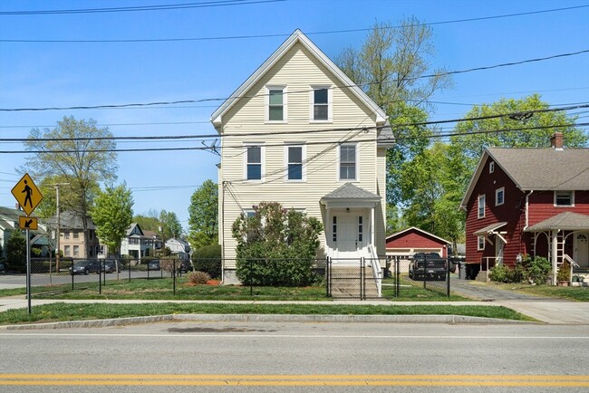 Building Photo - 116 Grant St