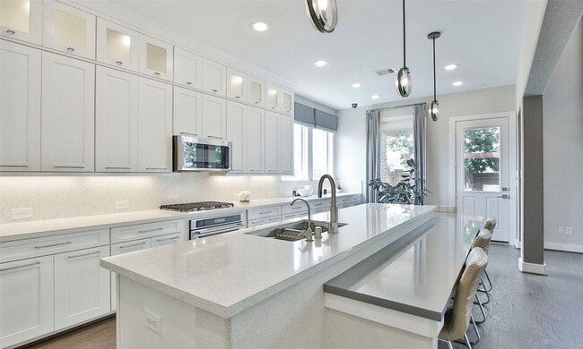 Building Photo - 20422 Raven Mill Ln