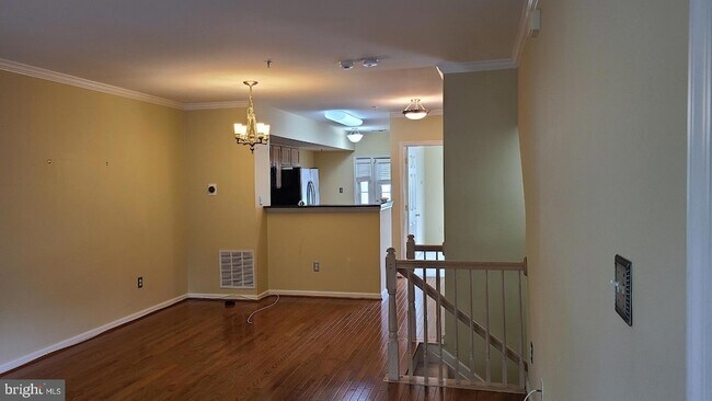 Building Photo - 12820 Rexmore Dr