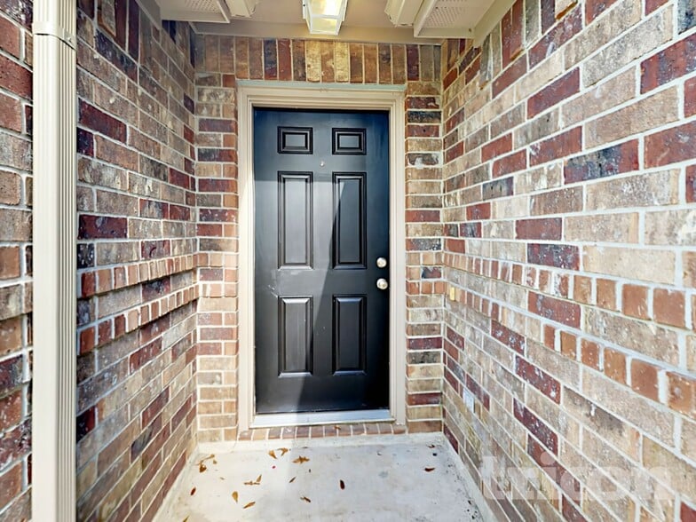 Building Photo - 1414 Ashway St