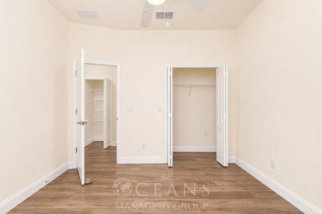 Building Photo - 3 Bedroom Home in Ormond Lakes
