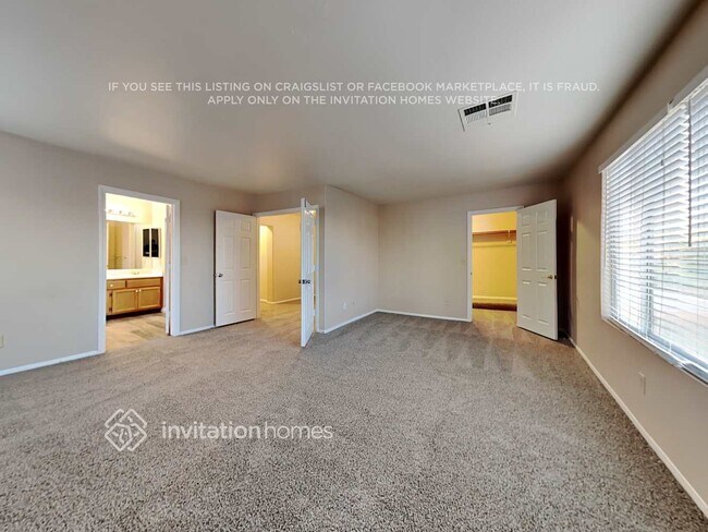 Building Photo - 2806 Via Bel Mondo St