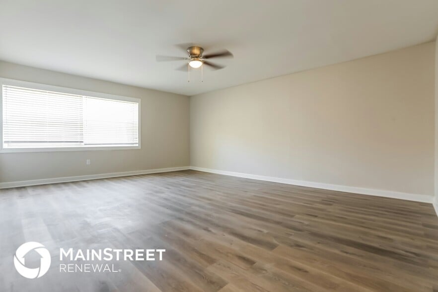 Building Photo - 6539 Mauna Loa Blvd