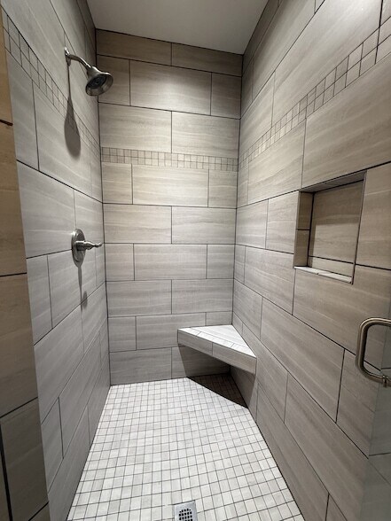 Building Photo - 1124 Watercress Ct