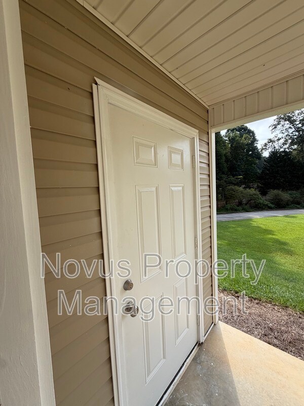 Building Photo - 191 Harvell Dr
