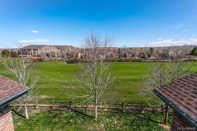 Building Photo - Beautiful Condo in Steeplchase!