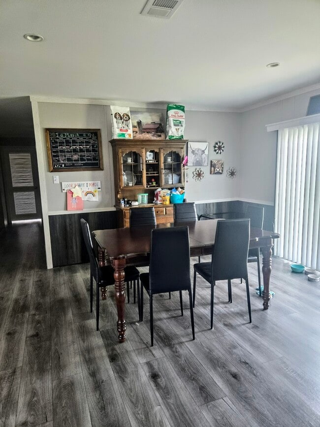 Building Photo - 10211 FM 1458 Rd