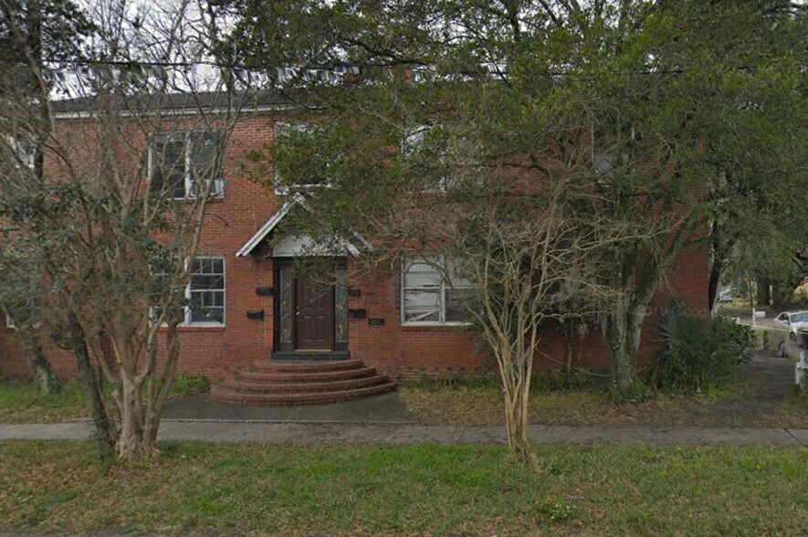 Building Photo - 2622 Boulevard St