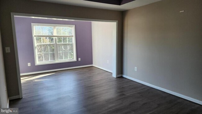 Building Photo - 25146 Harpenden Terrace