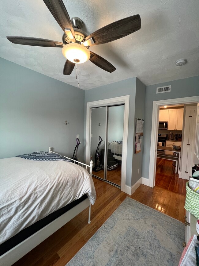 Building Photo - 307 Highland Ave