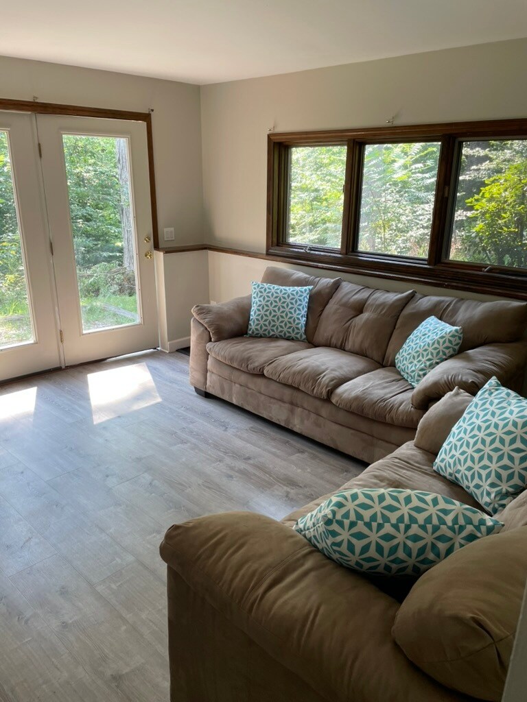 Building Photo - 62A Summer St