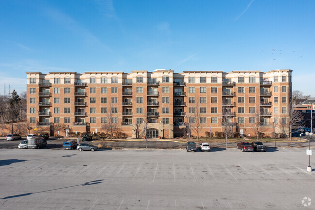 Building Photo - Prairie Town Center