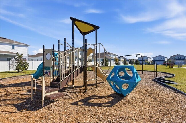 Building Photo - 4740 Old Blush St