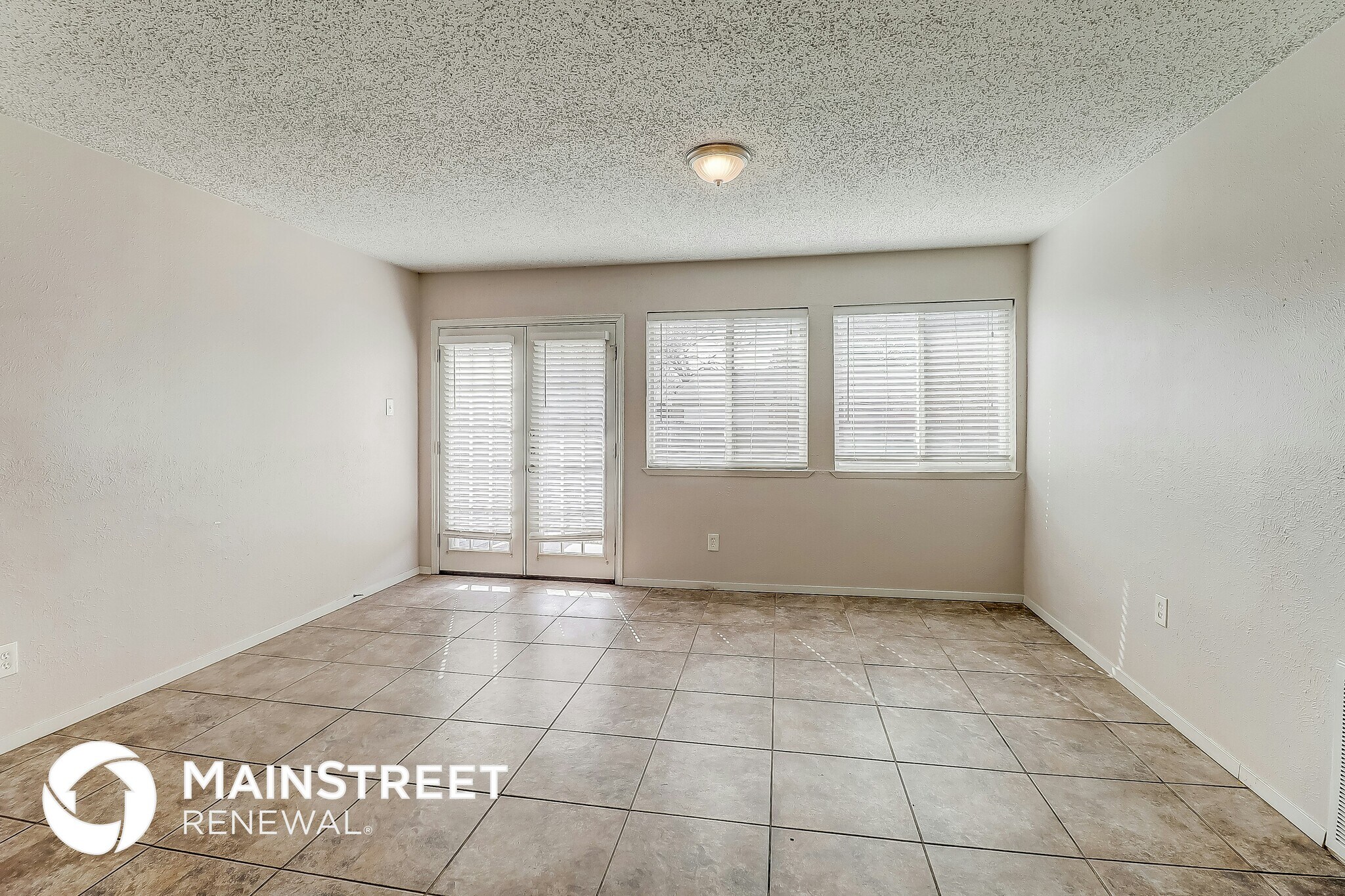 Building Photo - 706 Countryside Ct