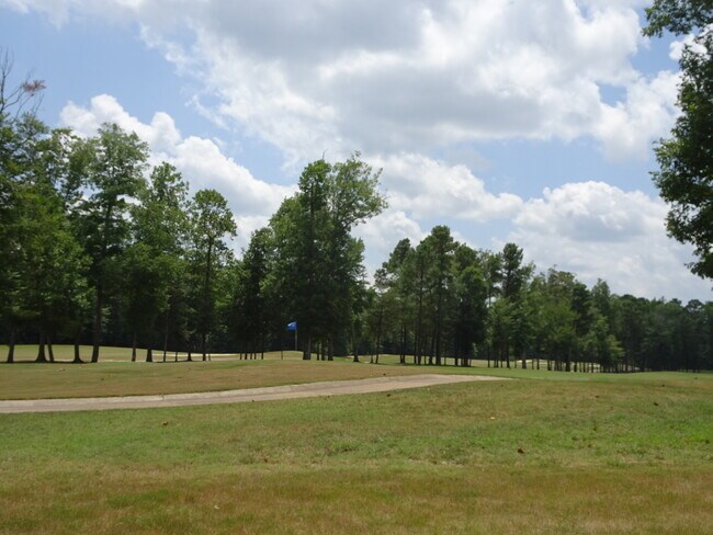 Building Photo - 3 bed condo with a golf course view in Braemar Creek for Rent