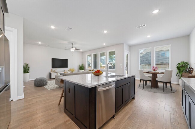 Building Photo - 28213 Briarwood Pass