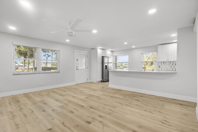 Building Photo - 769 Normandy Trail