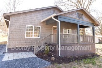 Building Photo - 506 Deck Dr