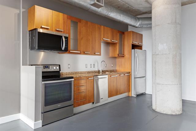 Building Photo - 1122 Jackson St