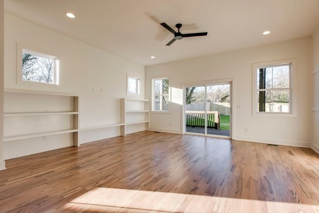 Building Photo - New Construction Modern Luxury in Nashville