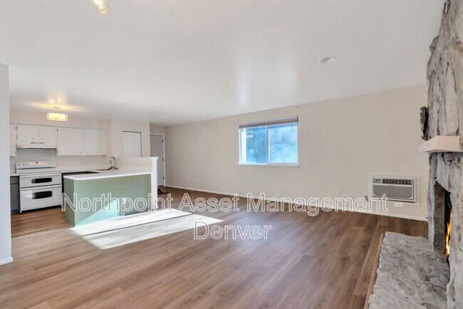 Building Photo - 149 S Zang Way