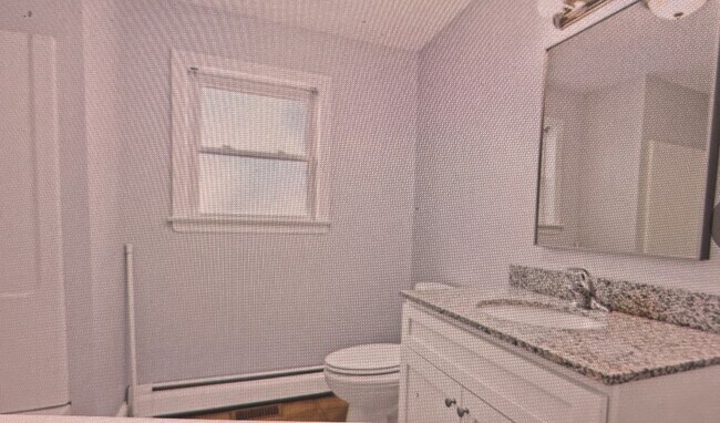 Building Photo - 1300 W Kings Hwy